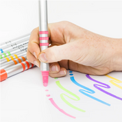 Dual-tip paint pens