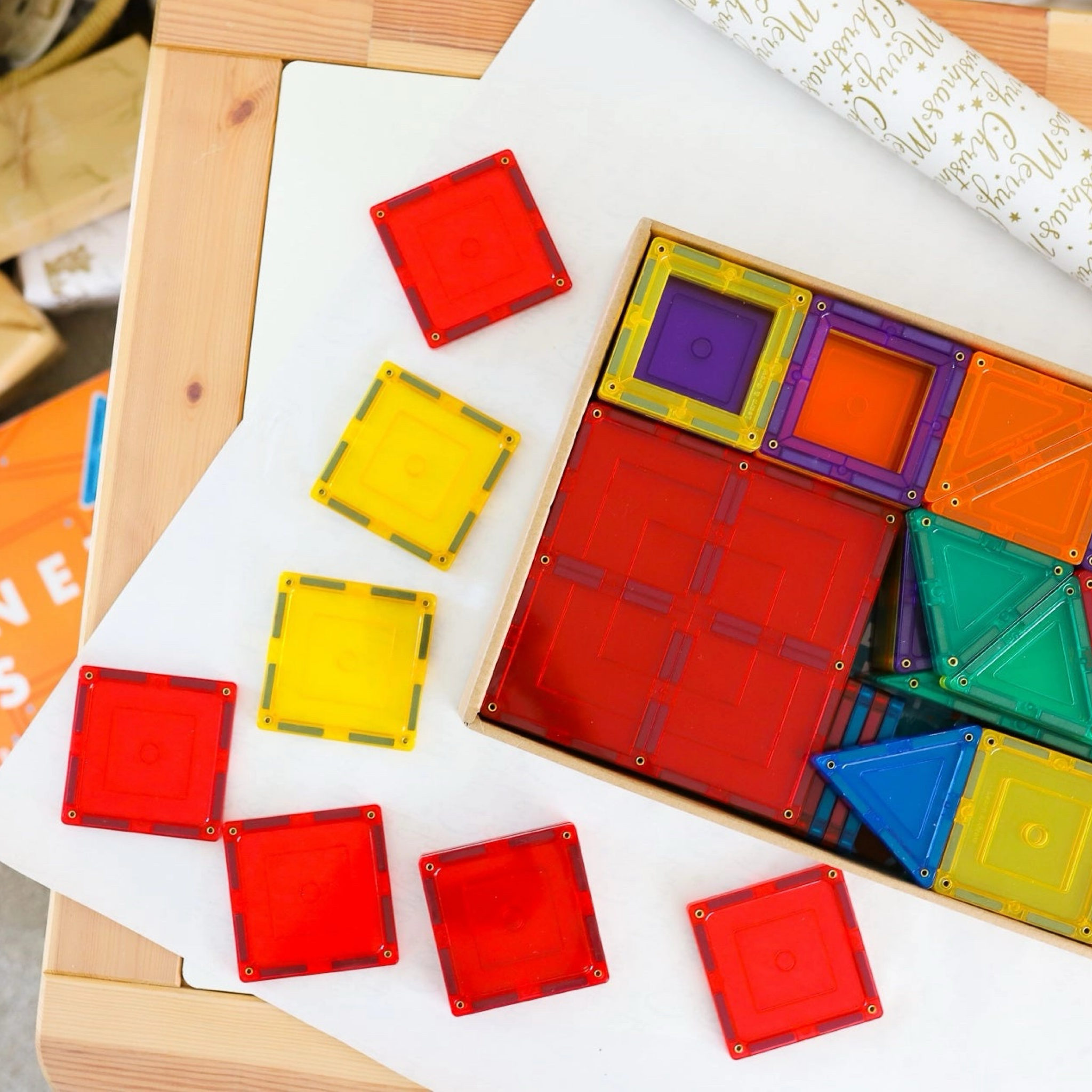 Magnetic Tiles - 64 piece set - New Design