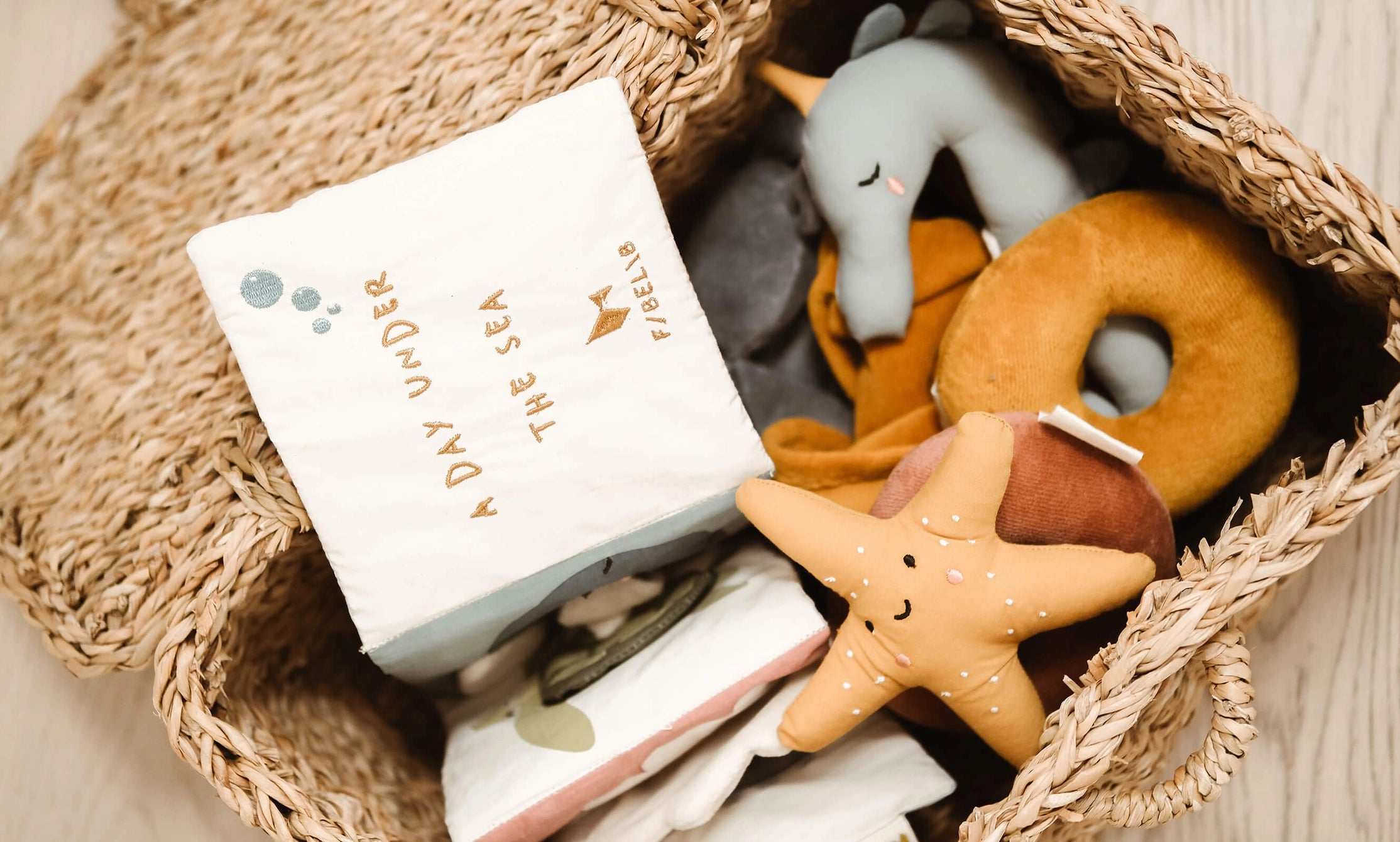 Fabric Book - A Day Under The Sea