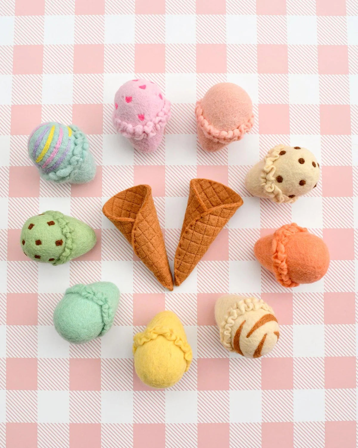 Felt Ice Cream Set - Waffle Cones & 9 Ice Cream Scoops