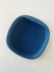 Flat Plate With Suction Base