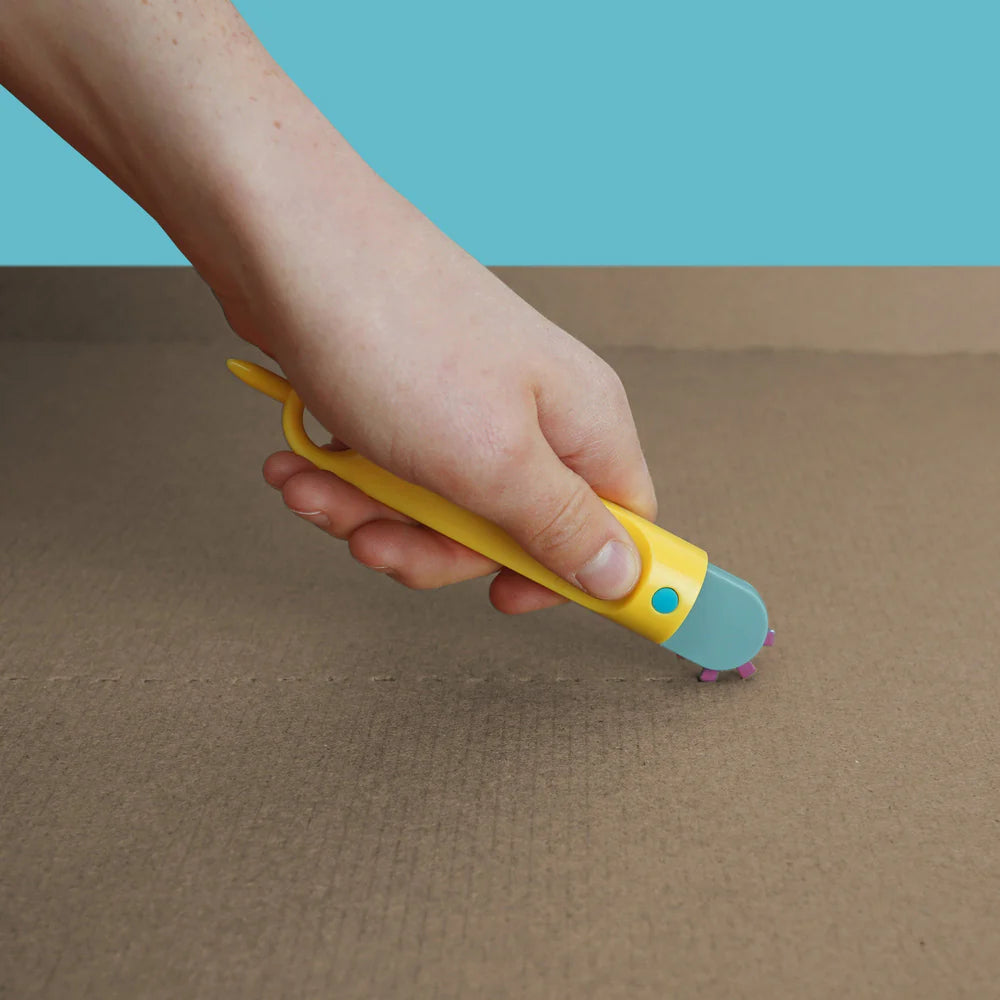 Makedo Fold Roller- Cardboard Construction Tool