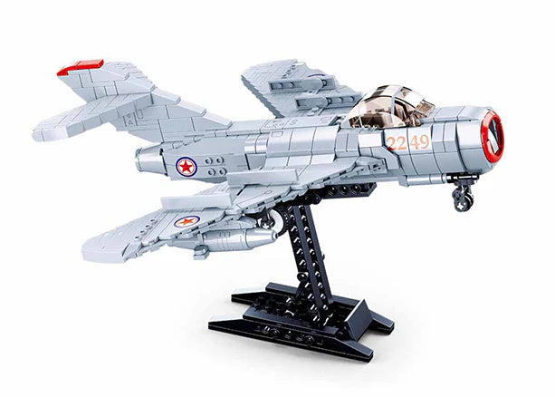 B0983 MIG-15 BIS FIGHTER JET