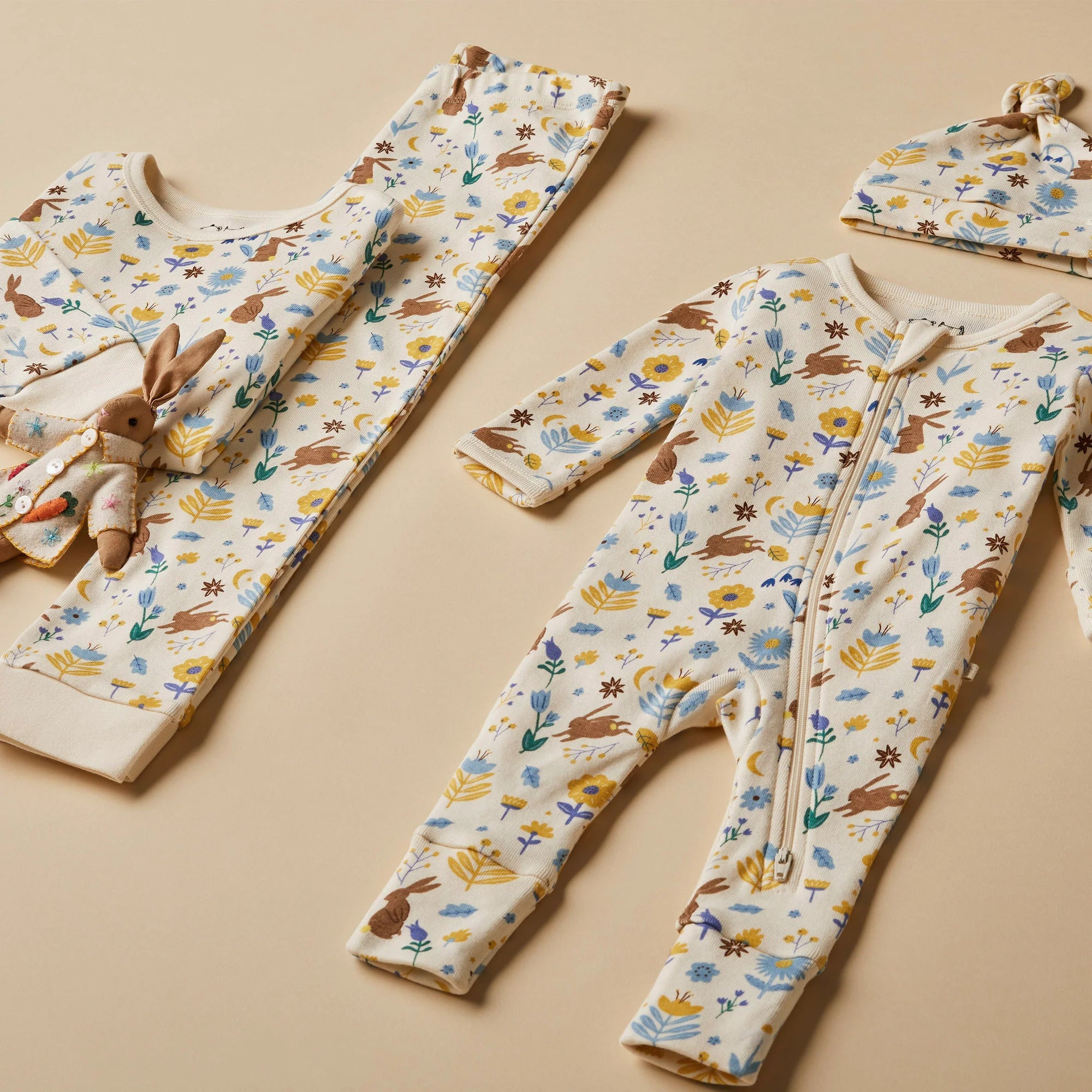 Daisy Mae Organic Zipsuit with Feet