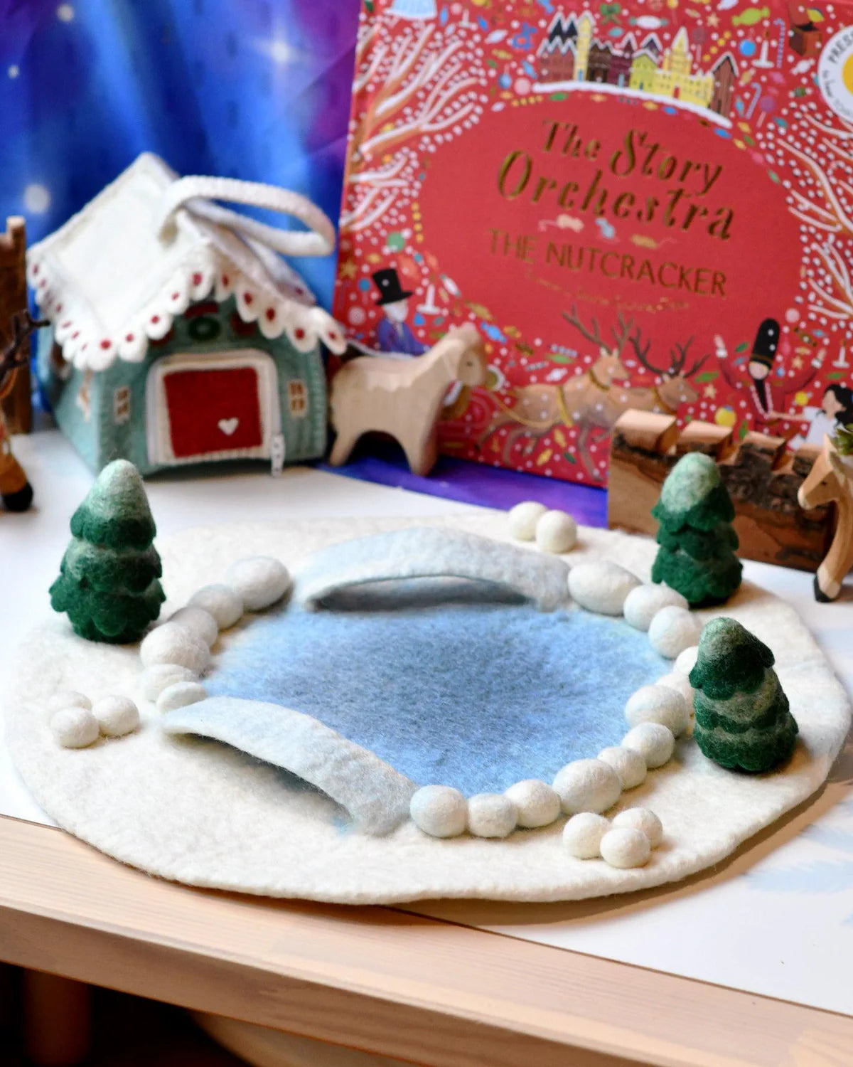 Felt Round Snow Ice Rink Play Mat Playscape