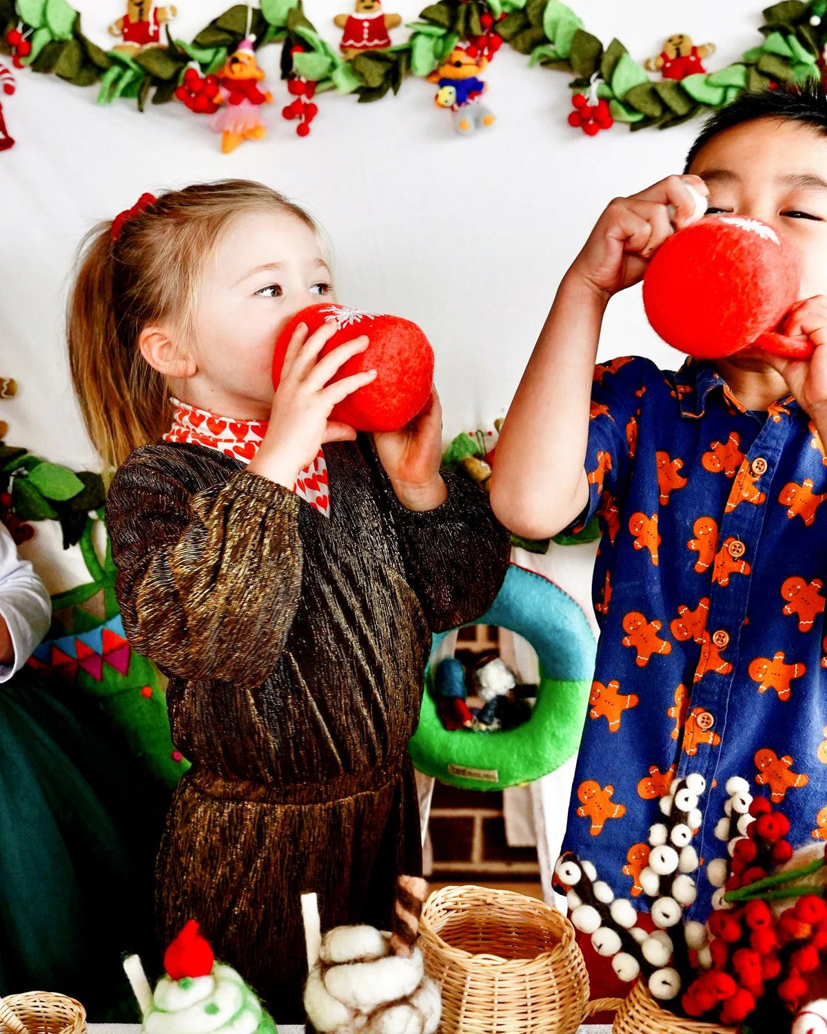 Felt Hot Chocolate Cacao with Marshmallows (Red Cup)